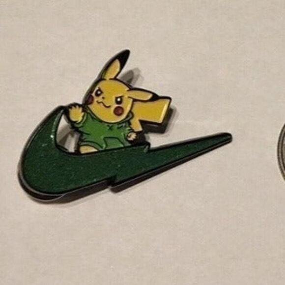 Pokemon Pikachu Hoodie Nike Enamel Pin - Picture 4 of 5